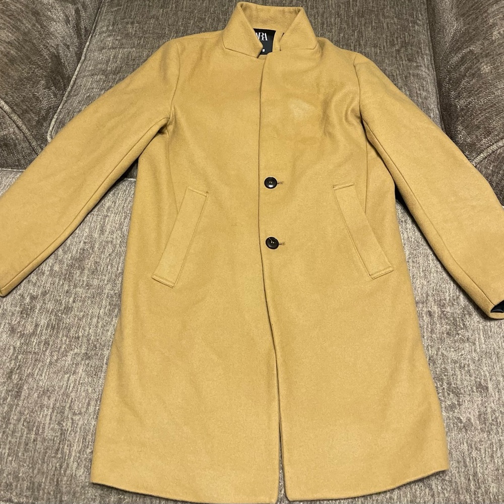 Medium Beige wool jacket men’s (Zara)